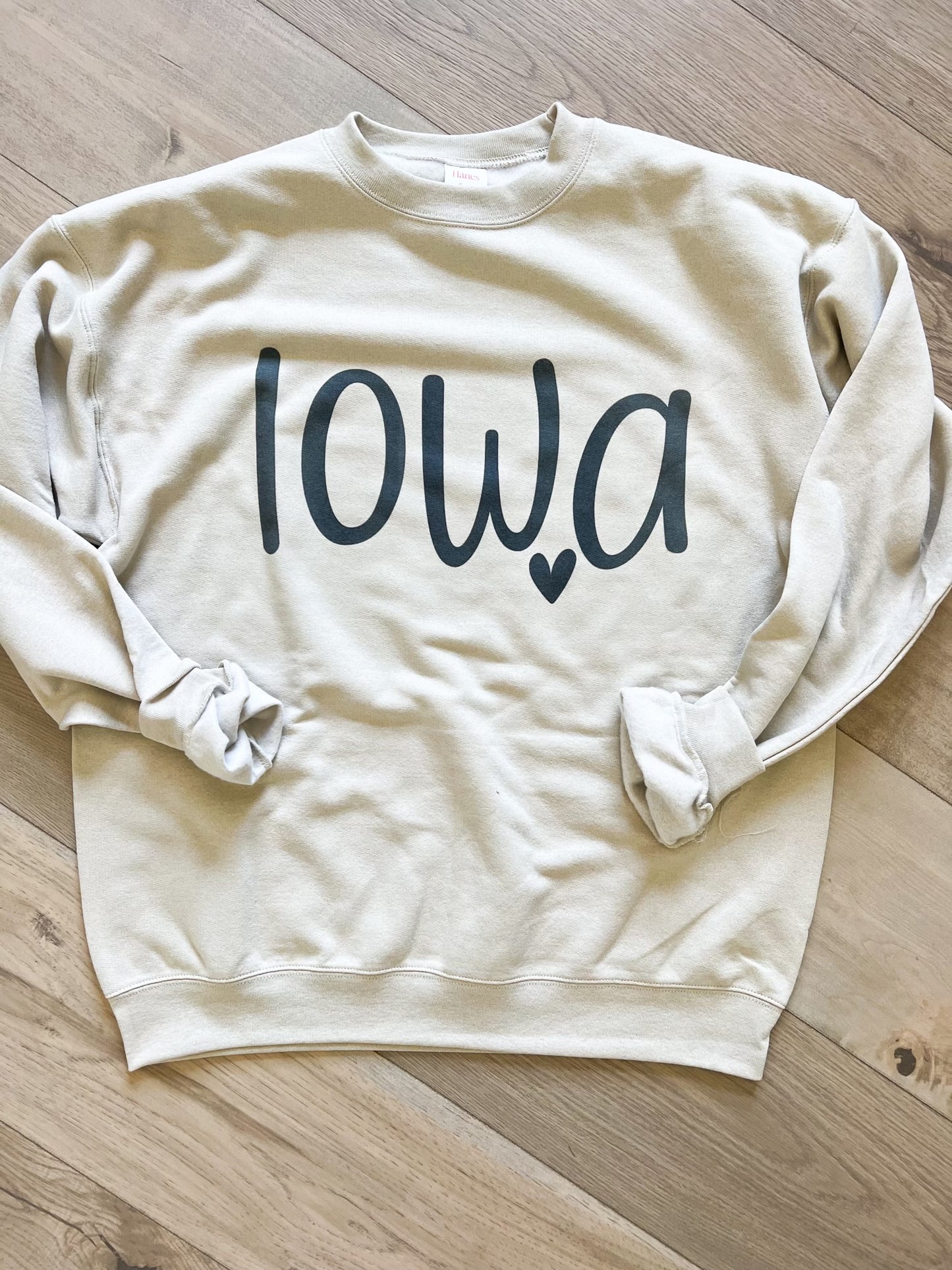 Cursive Iowa 🫶🏻 Graphic